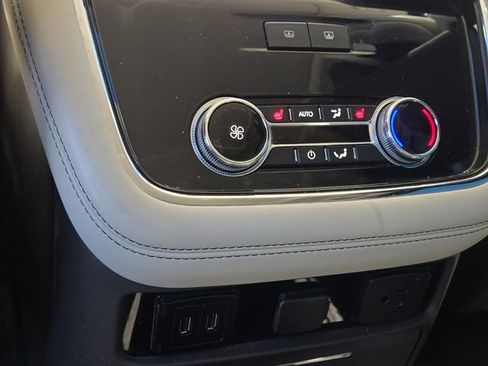 Used 2019 Lincoln Navigator Black Label image 16