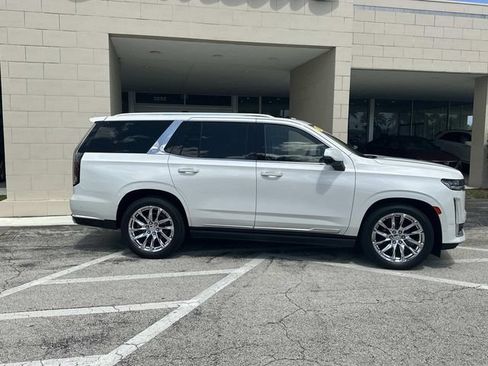 Used 2021 Cadillac Escalade Premium Luxury Platinum w/ LPO, Radiant Package AWD/4WD image 6