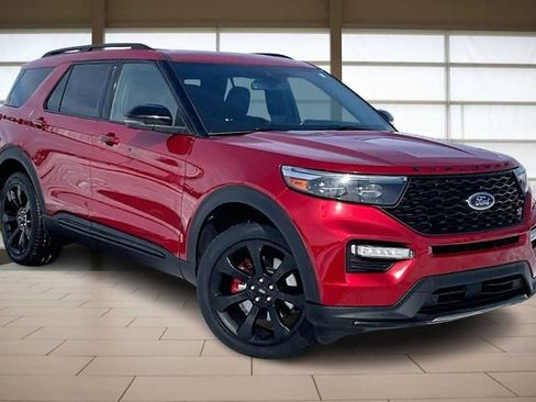 Used 2022 Ford Explorer ST w/ Equipment Group 401A image 12