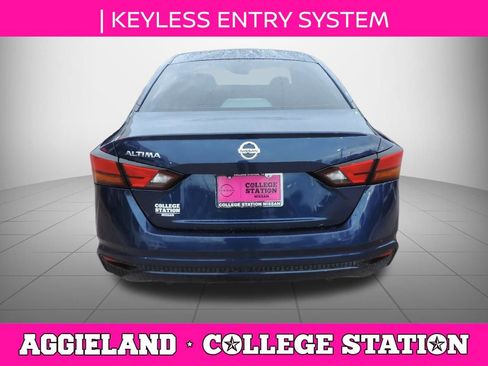 Used 2021 Nissan Altima 2.5 S FWD image 5