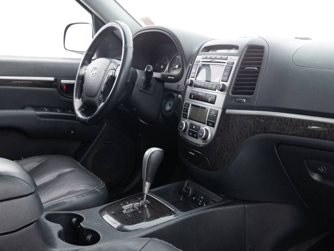 Used 2009 Hyundai Santa Fe Limited FWD image 27