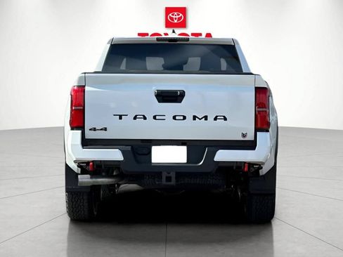 New 2026 Toyota Tacoma TRD Off-Road AWD/4WD image 4