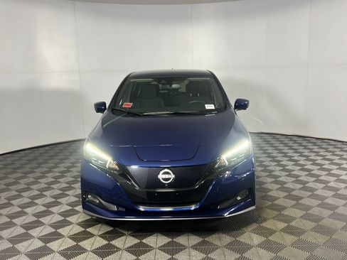 Used 2024 Nissan Leaf SV Plus image 11
