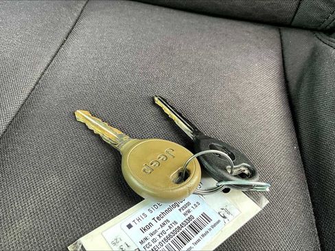Used 2013 Jeep Wrangler Sport image 14