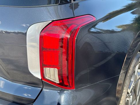 Used 2024 Hyundai Palisade Limited image 27