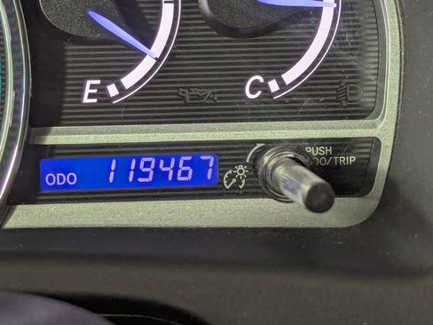 Used 2014 Toyota Venza XLE FWD image 67