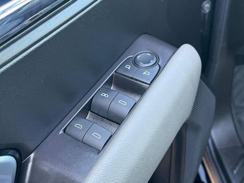 Certified 2024 Chevrolet Colorado ZR2 w/ Technology Package AWD/4WD image 29