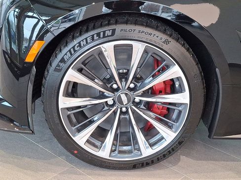 New 2026 Cadillac CT5 V Blackwing w/ Carbon Fiber 1 Package image 6