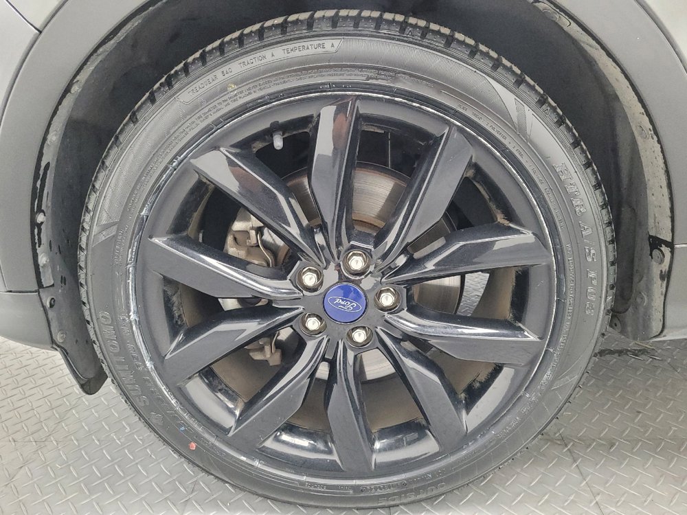 Used 2017 Ford Escape Titanium FWD image 31