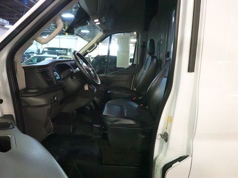 Used 2024 Ford Transit 250 148 High Roof Extended w/ Load Area Protection Package RWD image 18