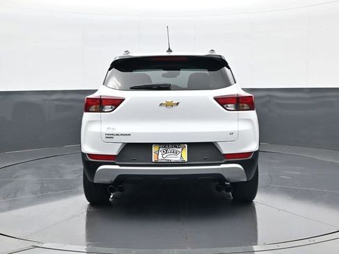 Used 2022 Chevrolet TrailBlazer LT w/ Convenience Package AWD/4WD image 6
