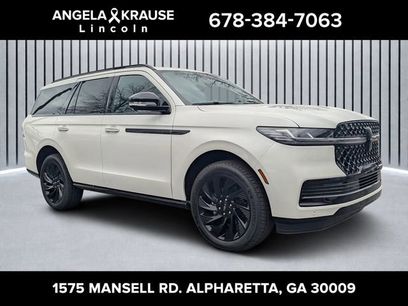 New 2026 Lincoln Navigator Reserve w/ Jet Appearance Package