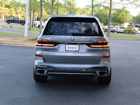 Used 2023 BMW X7 xDrive40i AWD/4WD image 8