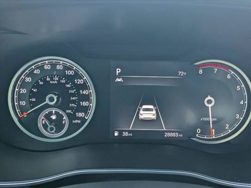 Used 2023 Genesis G70 2.0T RWD image 11