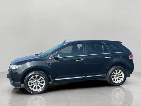 Used 2013 Lincoln MKX AWD image 4