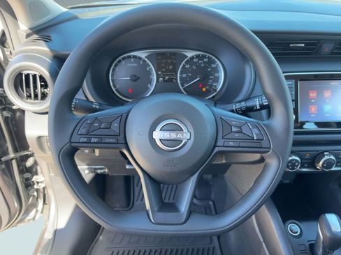 New 2025 Nissan Kicks S image 16