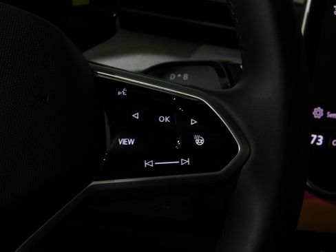 Used 2025 Volkswagen ID. Buzz 1st Edition image 44