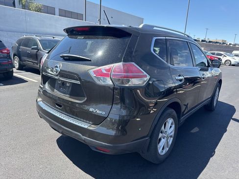 Used 2015 Nissan Rogue SV w/ SV Premium Package AWD/4WD image 5