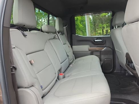 Used 2019 Chevrolet Silverado 1500 LT Trail Boss AWD/4WD image 27