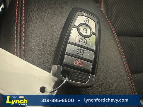 Certified 2025 Ford Escape ST-Line Select w/ Tech Pack #1 AWD/4WD image 18