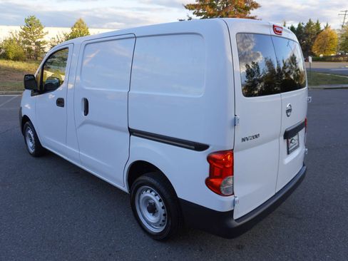 Used 2017 Nissan NV200 S w/ Cruise Control Package image 5
