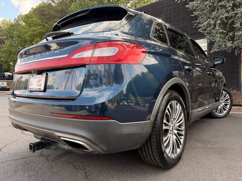 Used 2017 Lincoln MKX Reserve FWD image 13