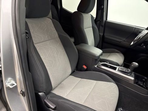 Used 2023 Toyota Tacoma TRD Sport image 21