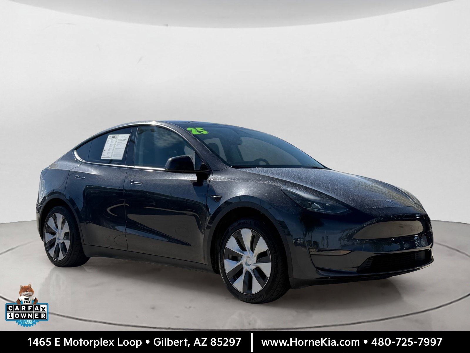 Used 2024 Tesla Model Y 2WD image 1