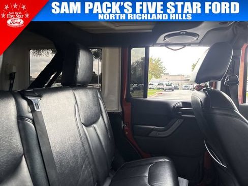 Used 2014 Jeep Wrangler Unlimited Sport w/ Quick Order Package 24S AWD/4WD image 16