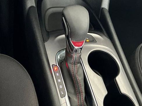 Used 2025 Chevrolet Malibu RS FWD image 28