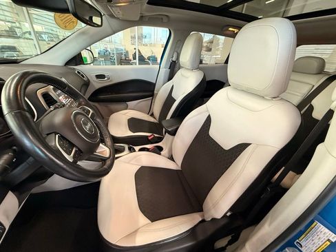 Used 2018 Jeep Compass Latitude w/ Popular Equipment Group image 13