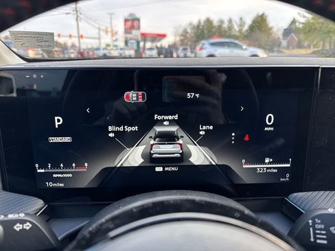 New 2026 Nissan Kicks SR w/ Cold Weather Package image 16