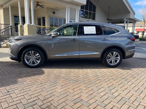 Used 2024 Acura MDX FWD image 2