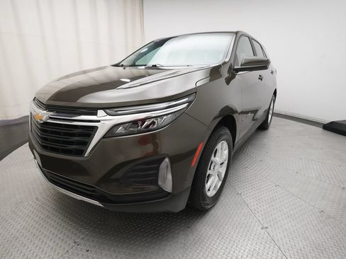 Used 2024 Chevrolet Equinox LT AWD/4WD image 12