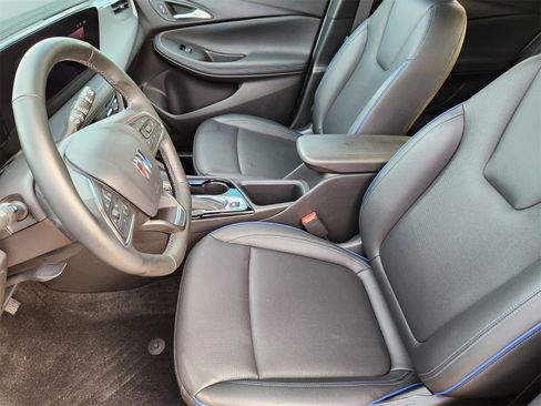 Used 2025 Buick Encore GX Sport Touring w/ Experience Buick Package image 21