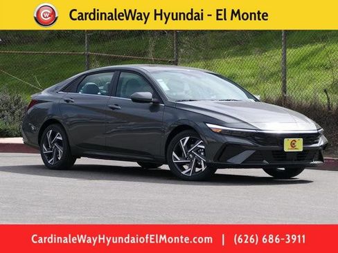 New 2025 Hyundai Elantra Limited image 1