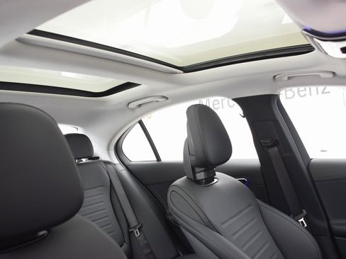 New 2025 Mercedes-Benz C 300 4MATIC Sedan image 17