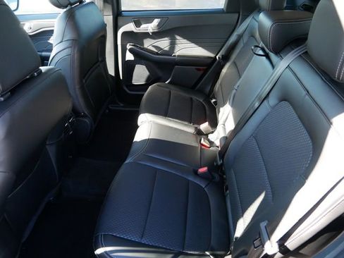 New 2026 Ford Escape SE FWD image 12
