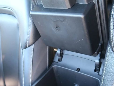 Used 2024 Jeep Grand Cherokee Limited 4xe image 33