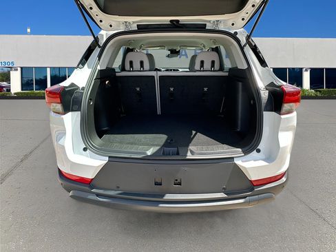 Used 2022 Chevrolet TrailBlazer LS FWD image 22