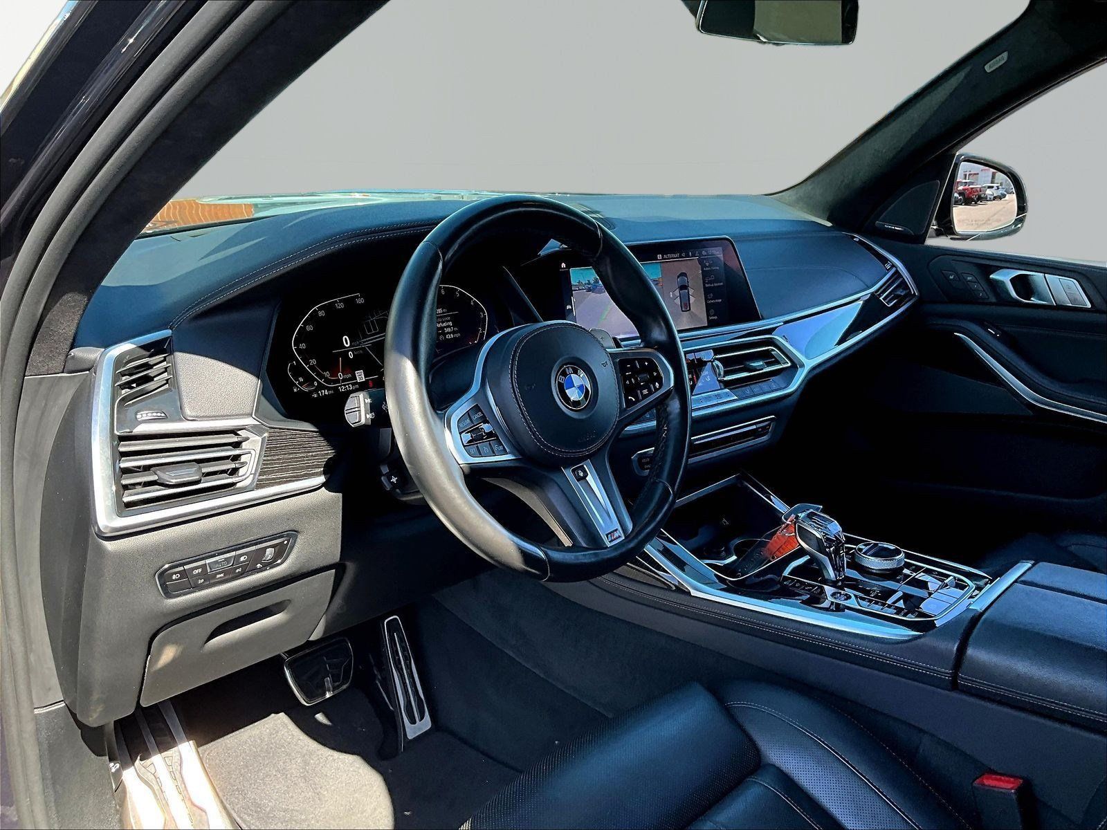 Used 2019 BMW X7 xDrive40i w/ Premium Package AWD/4WD image 17