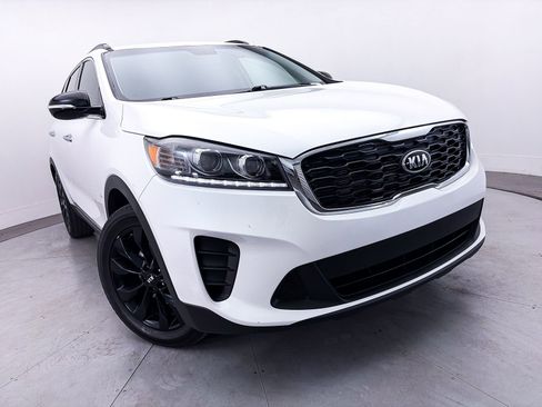Used 2019 Kia Sorento S FWD image 6