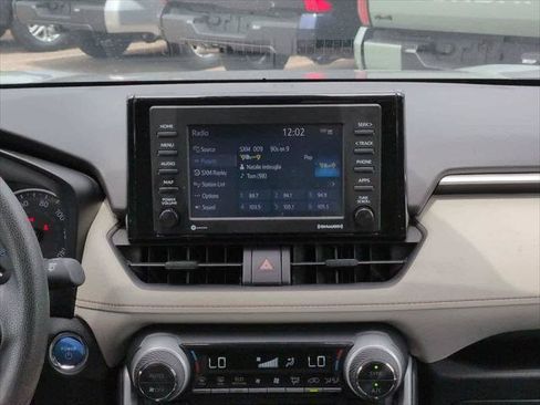 Certified 2021 Toyota RAV4 XLE AWD/4WD image 17