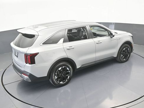 Used 2025 Kia Sorento S w/ Panoramic Sunroof Package image 56