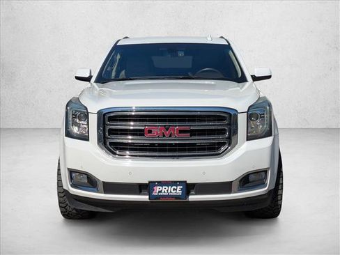 Used 2017 GMC Yukon SLE w/ SLE Value Package image 2