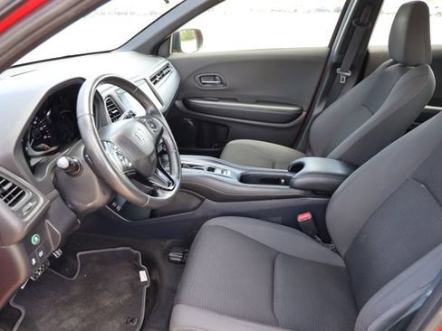 Certified 2019 Honda HR-V Sport image 10