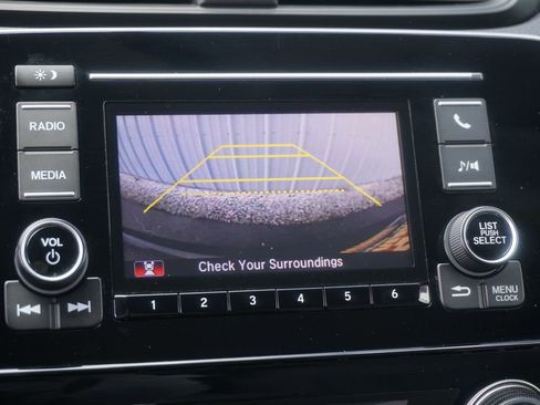 Used 2017 Honda CR-V LX image 28