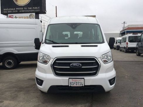 Used 2020 Ford Transit 350 XLT RWD image 2