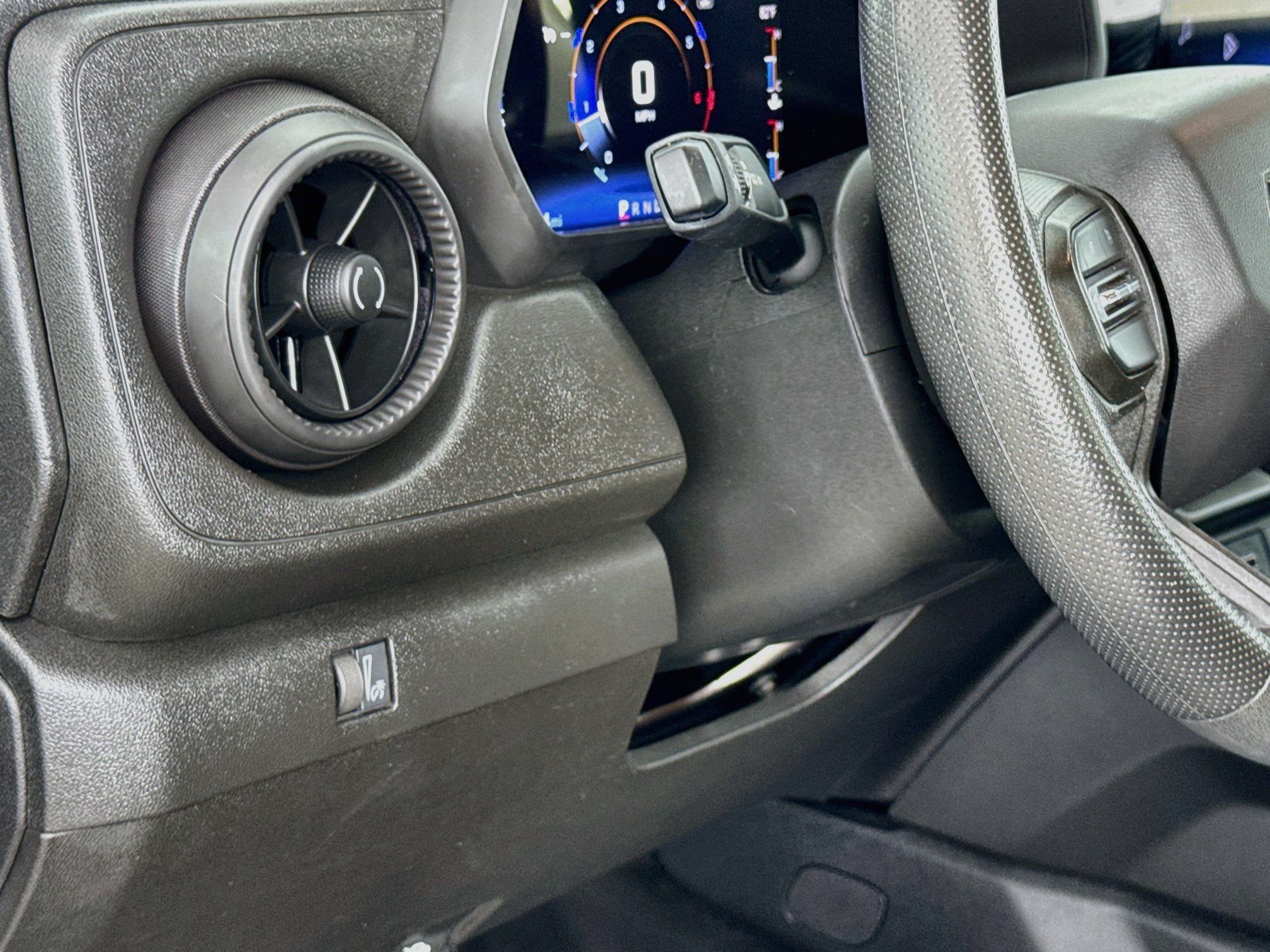 Used 2023 Chevrolet Colorado W/T w/ WT Convenience Package RWD image 12