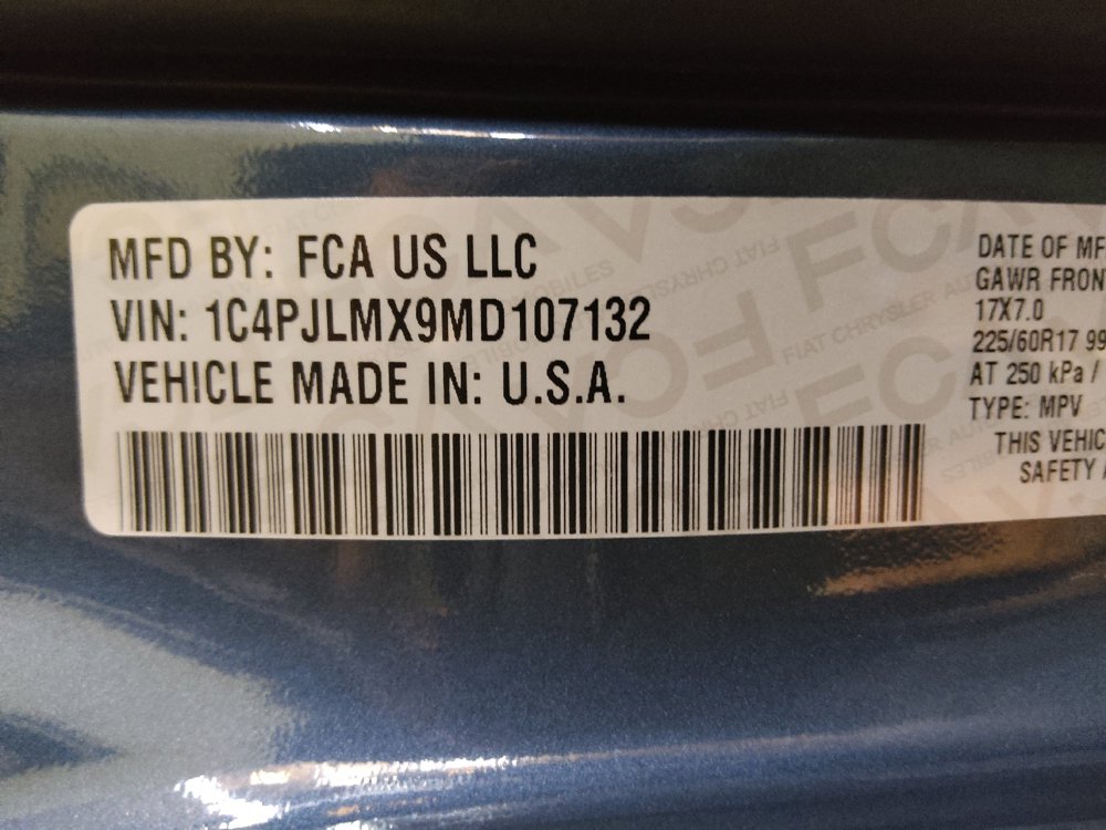 Used 2021 Jeep Cherokee Latitude Lux w/ Sun & Sound Group FWD image 33